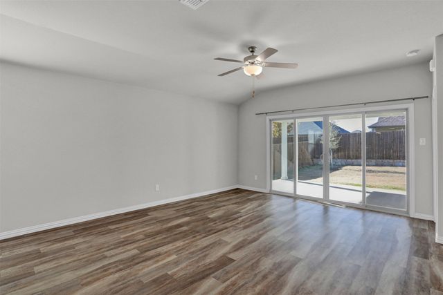 628 Fawn Valley Drive, Princeton, TX 75407