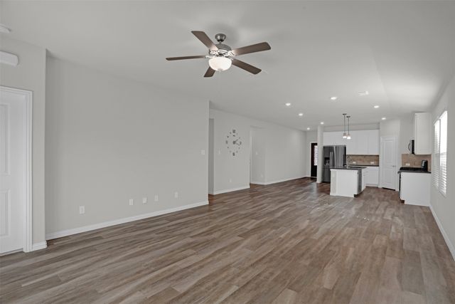 628 Fawn Valley Drive, Princeton, TX 75407