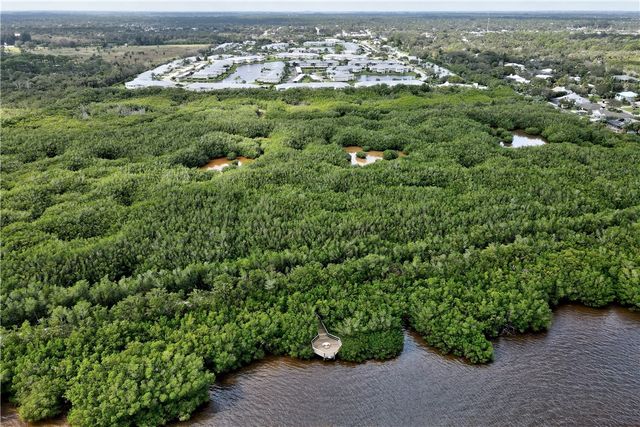 500 Grove Isle Circle 204, Vero Beach, FL 32962