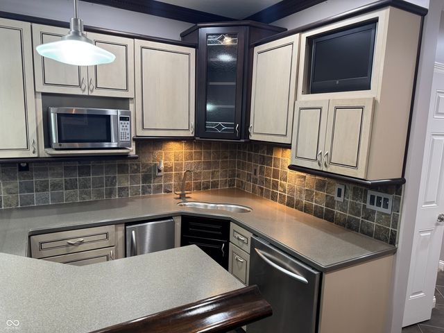 2430 Crossfields Court, Carmel, IN 46032