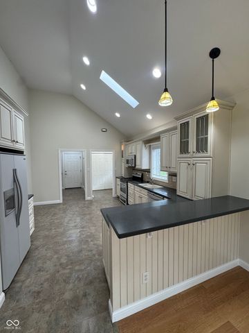 2430 Crossfields Court, Carmel, IN 46032