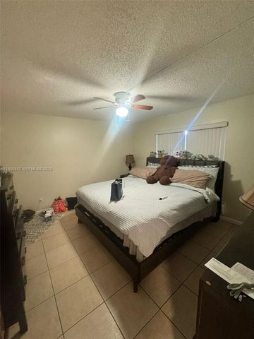 6900 SW 39th Street 106J, Davie, FL 33314