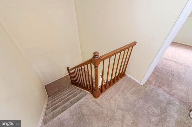 215 GOSHEN RD, Schwenksville, PA 19473