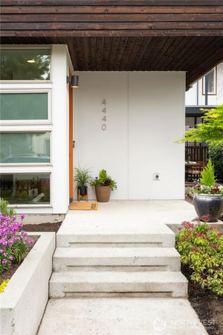 4440 Renton Avenue S, Seattle, WA 98108