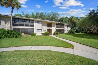 6002 LAKETREE LANE L, Temple Terrace, FL 33617