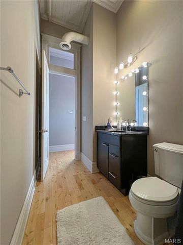 2800 South Grand Boulevard 201, St Louis, MO 63118