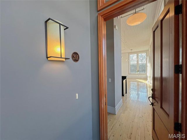 2800 South Grand Boulevard 201, St Louis, MO 63118