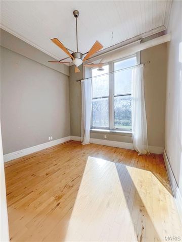 2800 South Grand Boulevard 201, St Louis, MO 63118