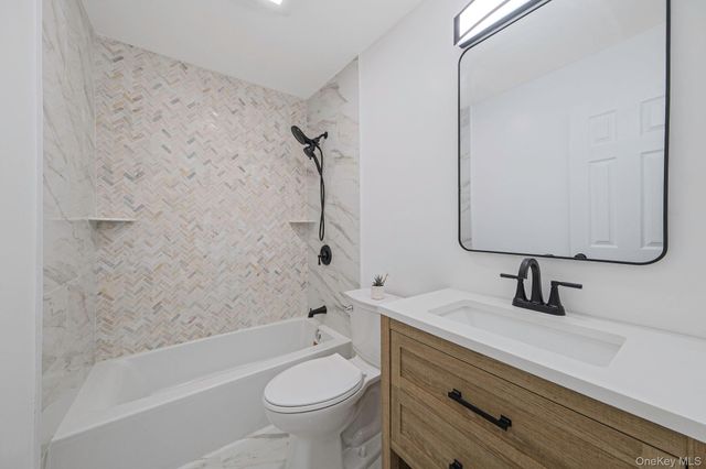 38 Columbia Avenue, Westhampton, NY 11977