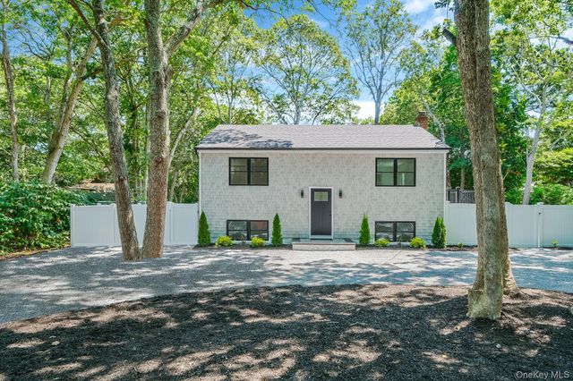 38 Columbia Avenue, Westhampton, NY 11977