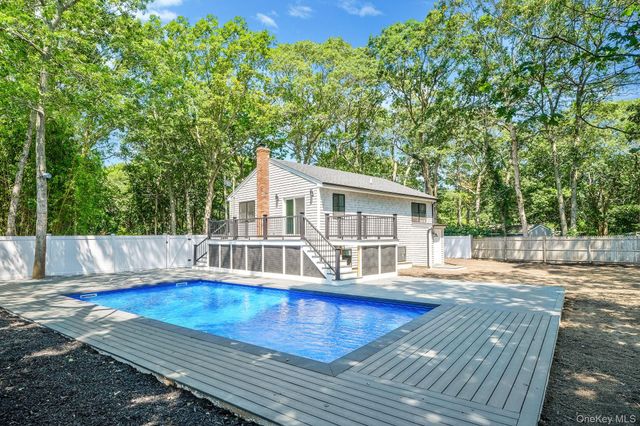 38 Columbia Avenue, Westhampton, NY 11977