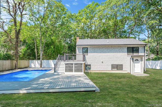 38 Columbia Avenue, Westhampton, NY 11977