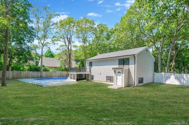 38 Columbia Avenue, Westhampton, NY 11977