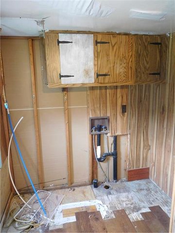 142 Ellis SE Road, Rome, GA 30161