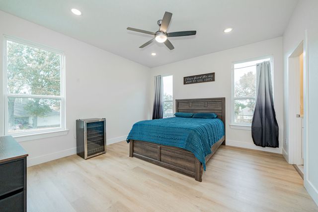 319 Coral Reef Street, Gun Barrel City, TX 75156