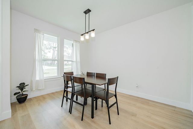 319 Coral Reef Street, Gun Barrel City, TX 75156