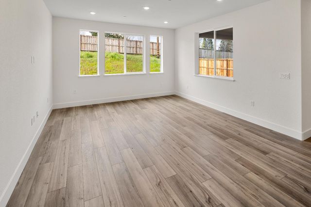 2385 Briar Meadow Cir, Auburn, CA 95603