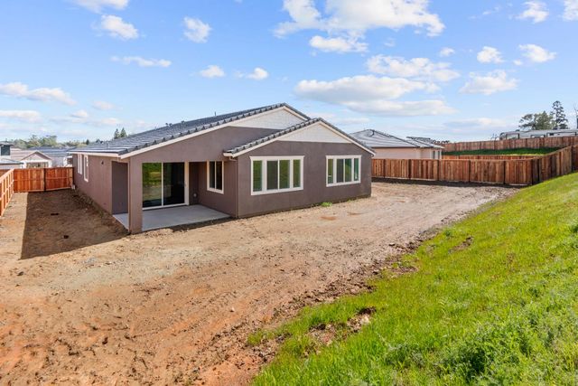 2385 Briar Meadow Cir, Auburn, CA 95603