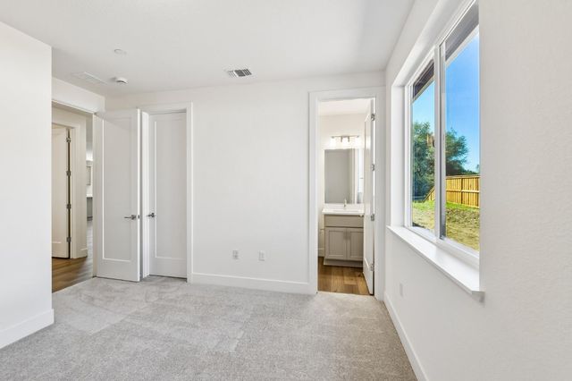 2385 Briar Meadow Cir, Auburn, CA 95603