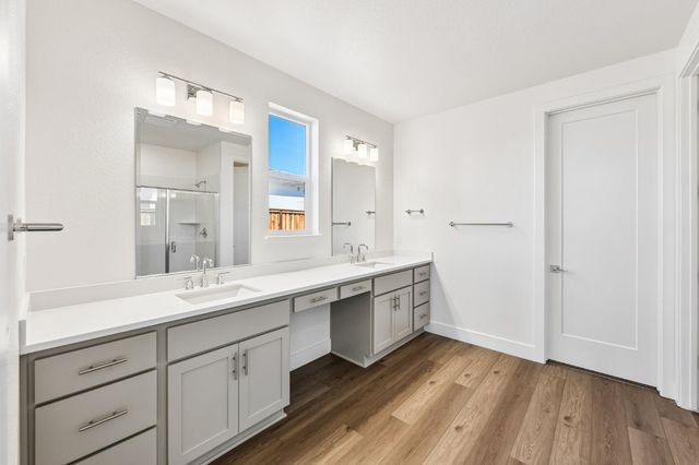 2385 Briar Meadow Cir, Auburn, CA 95603