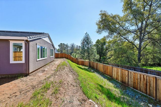 2385 Briar Meadow Cir, Auburn, CA 95603