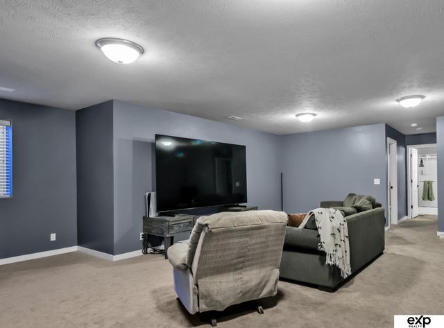 13511 S 50 Street, Papillion, NE 68133