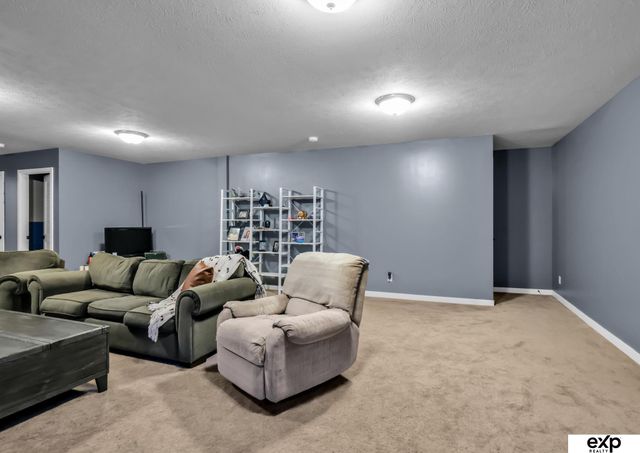 13511 S 50 Street, Papillion, NE 68133