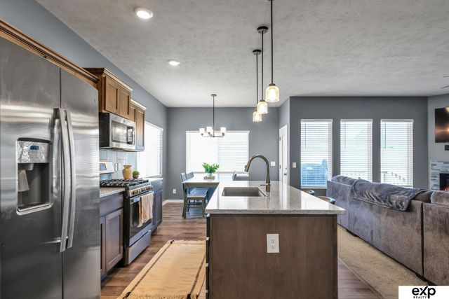 13511 S 50 Street, Papillion, NE 68133