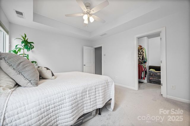 7333 Dulnian Way, Charlotte, NC 28278