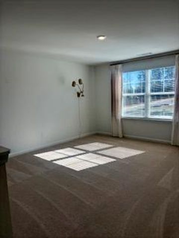 2089 Pecan Drive, Douglasville, GA 30135