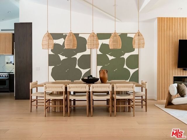 20226 Lorenzana Drive, Woodland Hills, CA 91364