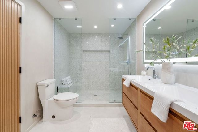 20226 Lorenzana Drive, Woodland Hills, CA 91364