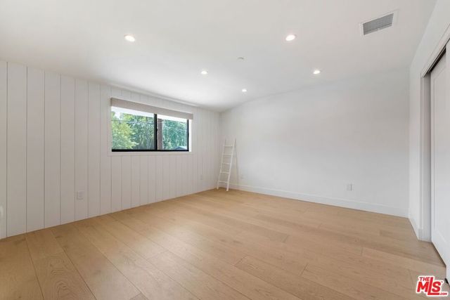 20226 Lorenzana Drive, Woodland Hills, CA 91364