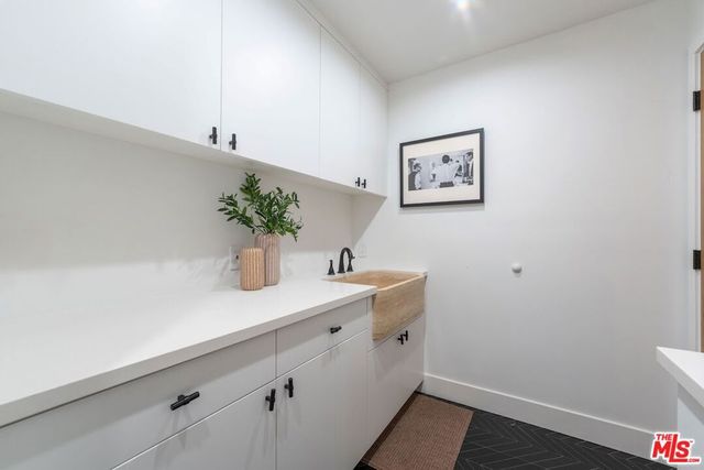 20226 Lorenzana Drive, Woodland Hills, CA 91364