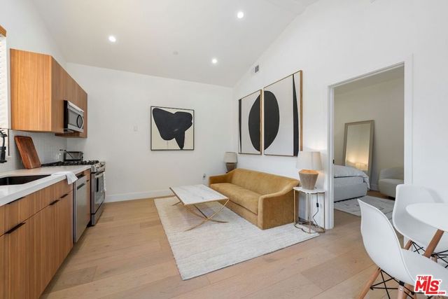 20226 Lorenzana Drive, Woodland Hills, CA 91364