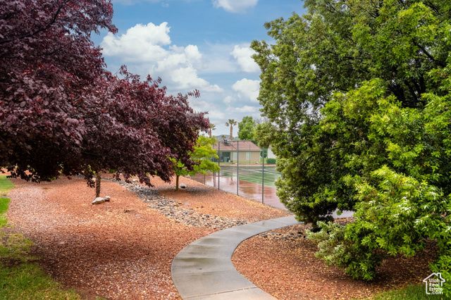 504 E MAJESTIC DR, Ivins, UT 84738