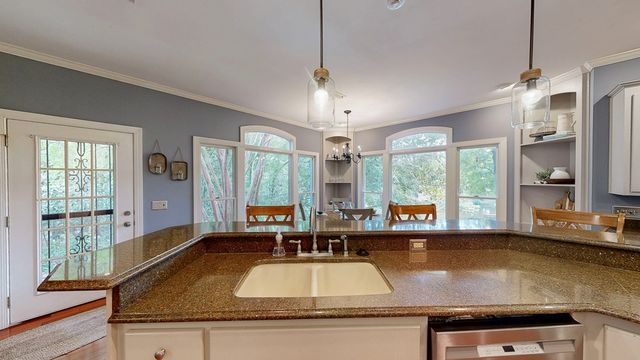 109 Buckhead Drive, Headland, AL 36345