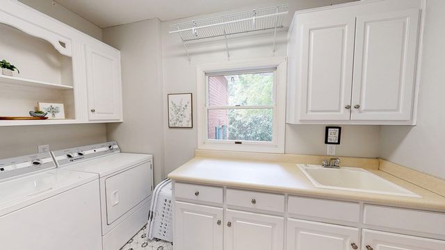 109 Buckhead Drive, Headland, AL 36345