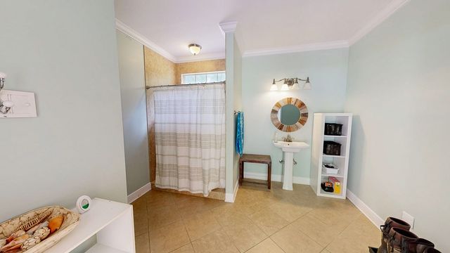 109 Buckhead Drive, Headland, AL 36345