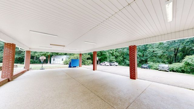 109 Buckhead Drive, Headland, AL 36345