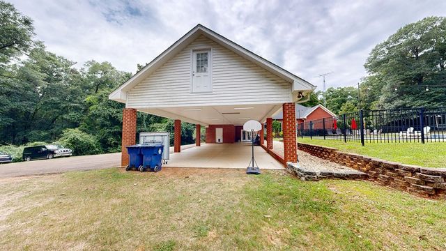 109 Buckhead Drive, Headland, AL 36345