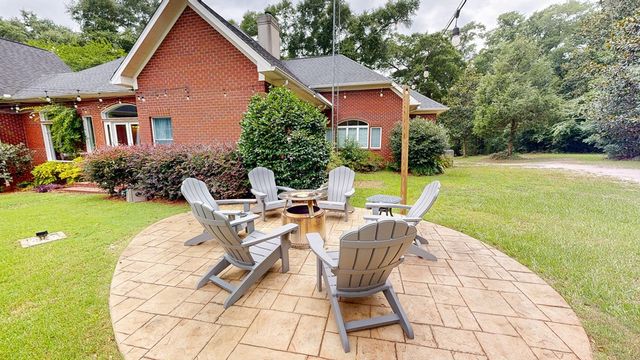 109 Buckhead Drive, Headland, AL 36345