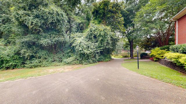 109 Buckhead Drive, Headland, AL 36345
