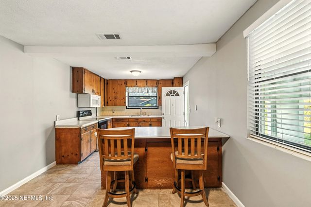 8249 PASCHAL Street, Jacksonville, FL 32220