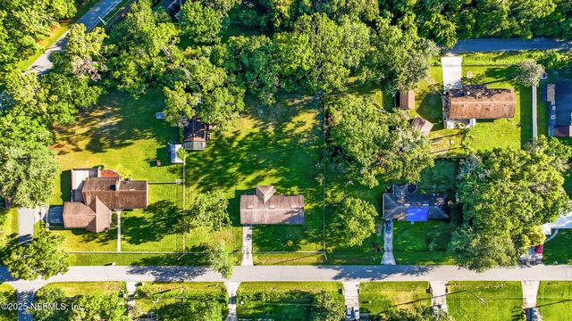 8249 PASCHAL Street, Jacksonville, FL 32220