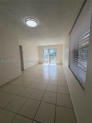 1661 SW 3rd St 19, Miami, FL 33135