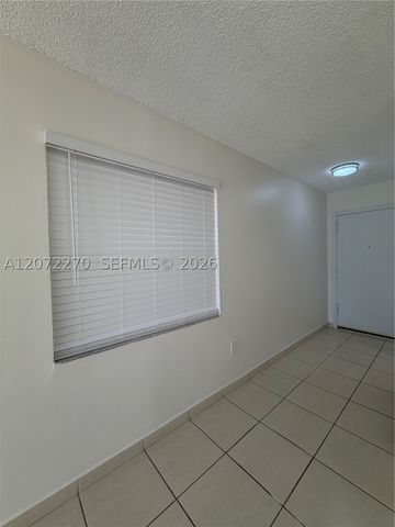 1661 SW 3rd St 19, Miami, FL 33135