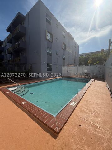 1661 SW 3rd St 19, Miami, FL 33135