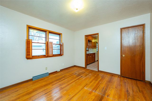 611 S O Street, Indianola, IA 50125