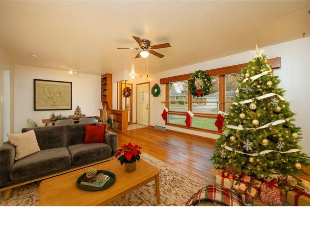 611 S O Street, Indianola, IA 50125